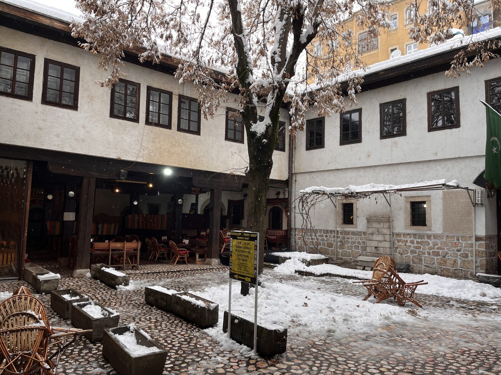 Caffe Divan